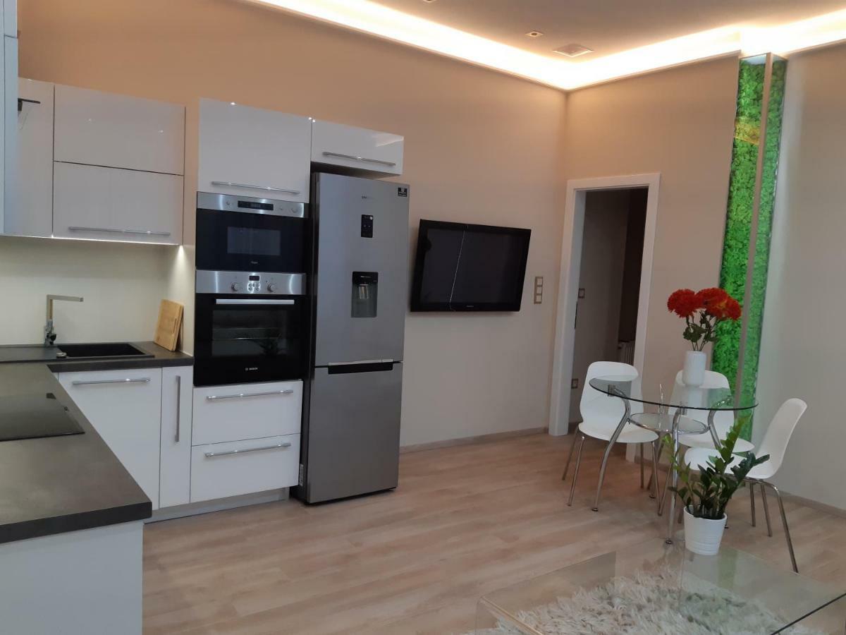 Modern, Quiet & Cozy Apartment In The Middle Of Downtown Near Danube At Fashion Street Будапешт Екстер'єр фото